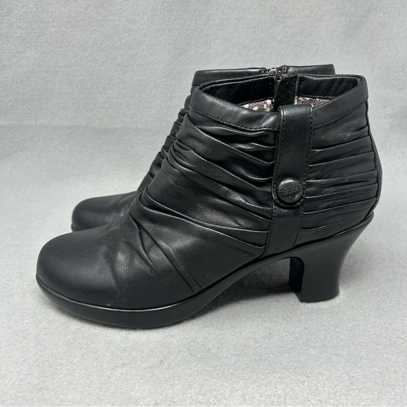 Dansko Buffy Ankle Boots Women's 38/7.5-8 Black Leather Victorian Ruched Heel - Picture 1 of 13